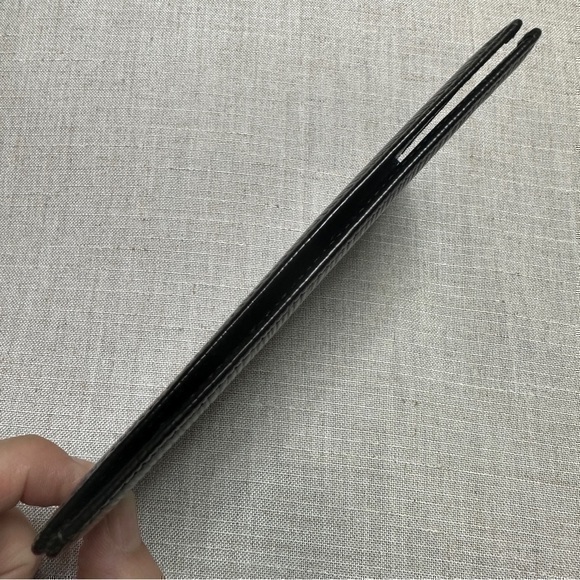 AUTHENTIC Louis Vuitton Wallet/billfold. Black. - Picture 12 of 16